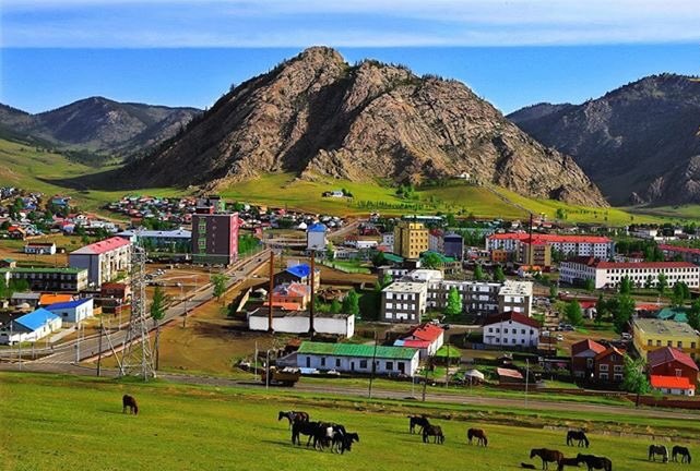 le village de Tsetserleg