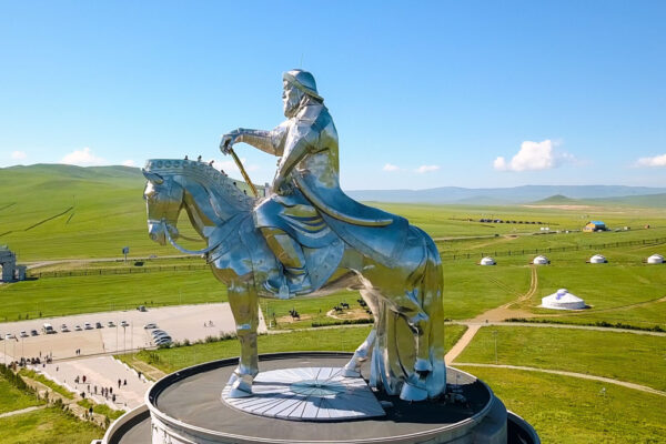 chinggis-khan-statue-complex chinggis-khan-statue-complex